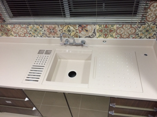 AKKOR® SOLID SURFACE